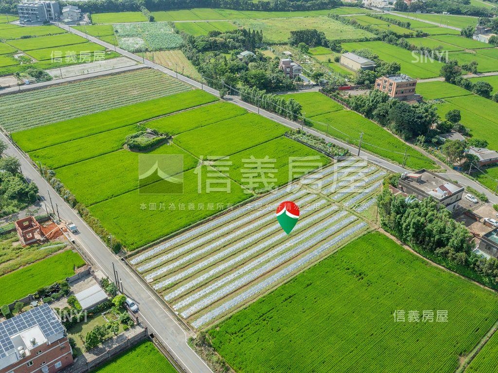 新屋雙面臨路農地房屋室內格局與周邊環境