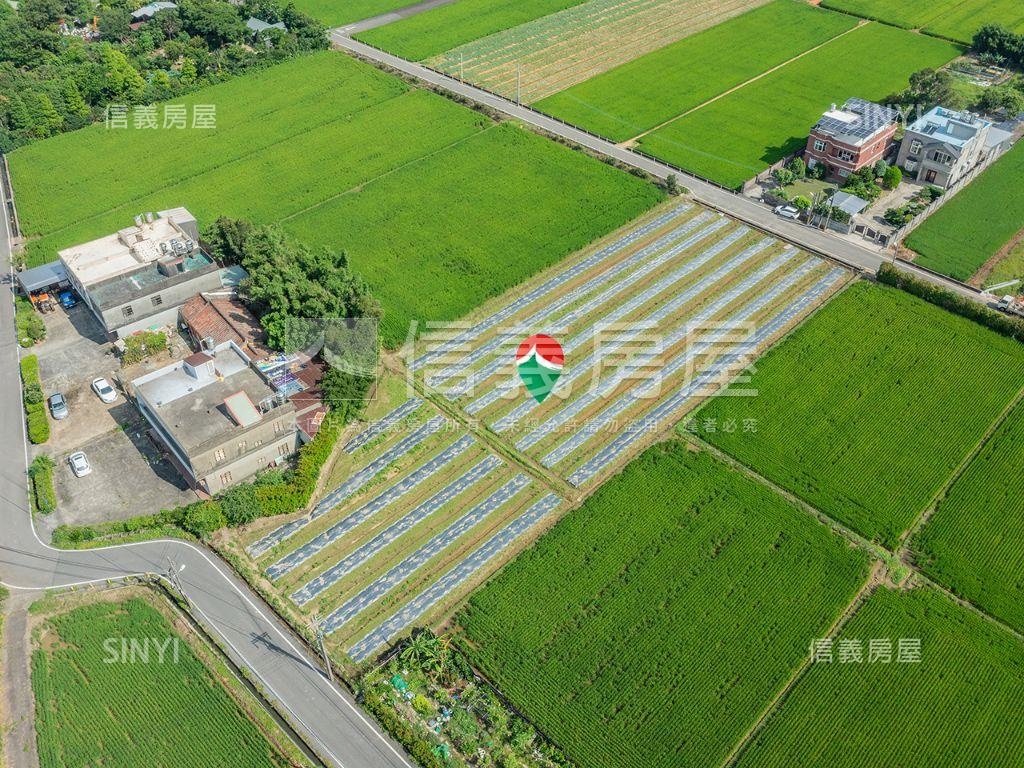 新屋雙面臨路農地房屋室內格局與周邊環境