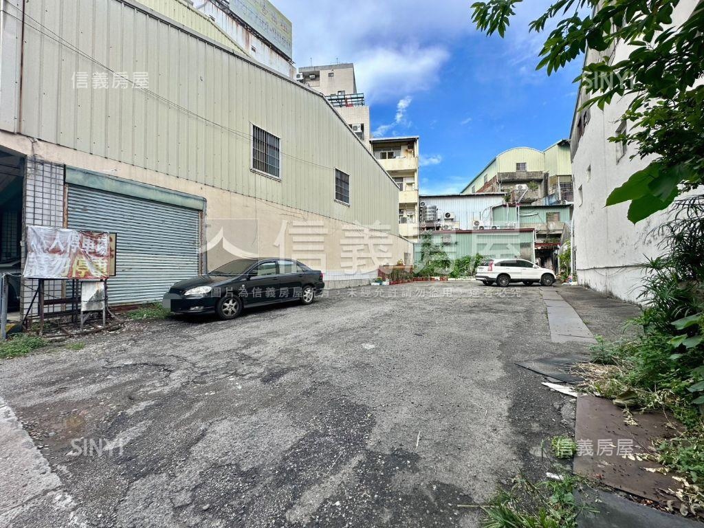 近健行國小大面寬土地房屋室內格局與周邊環境