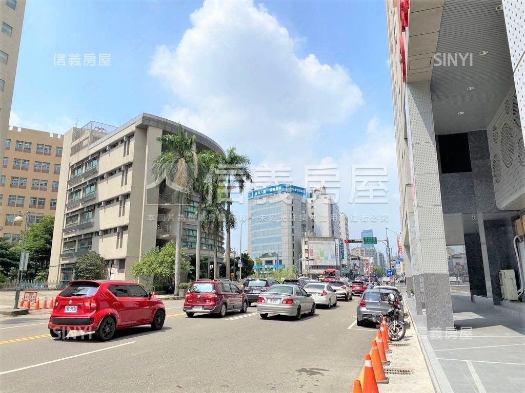 柳川擎天景觀時尚精品宅房屋室內格局與周邊環境