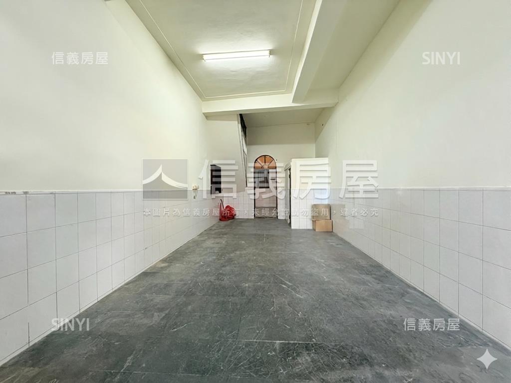 光華夜市正路金透店房屋室內格局與周邊環境