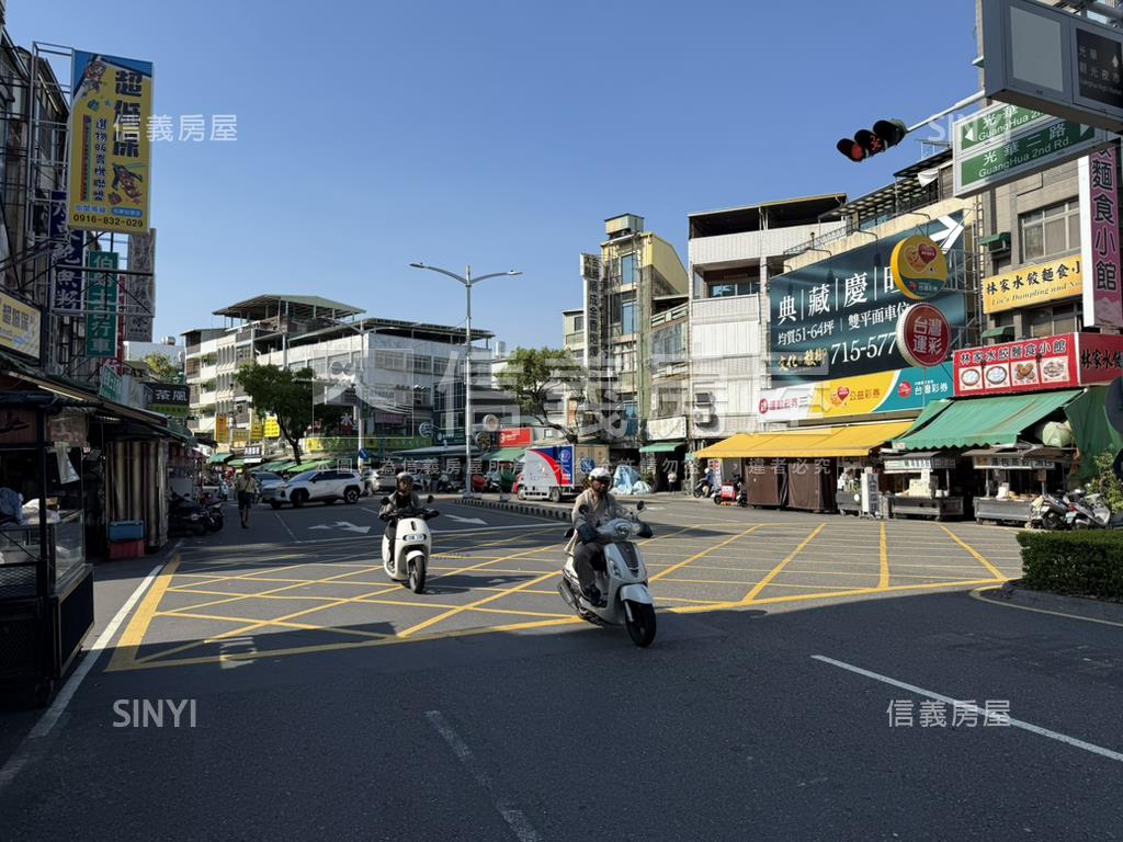 光華夜市正路金透店房屋室內格局與周邊環境
