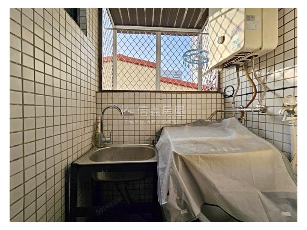 北區精華蛋黃區套房房屋室內格局與周邊環境