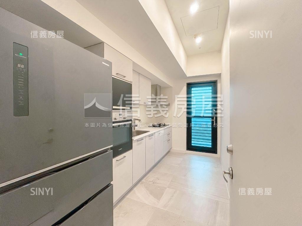 文華一品｜文青三房雙車位房屋室內格局與周邊環境