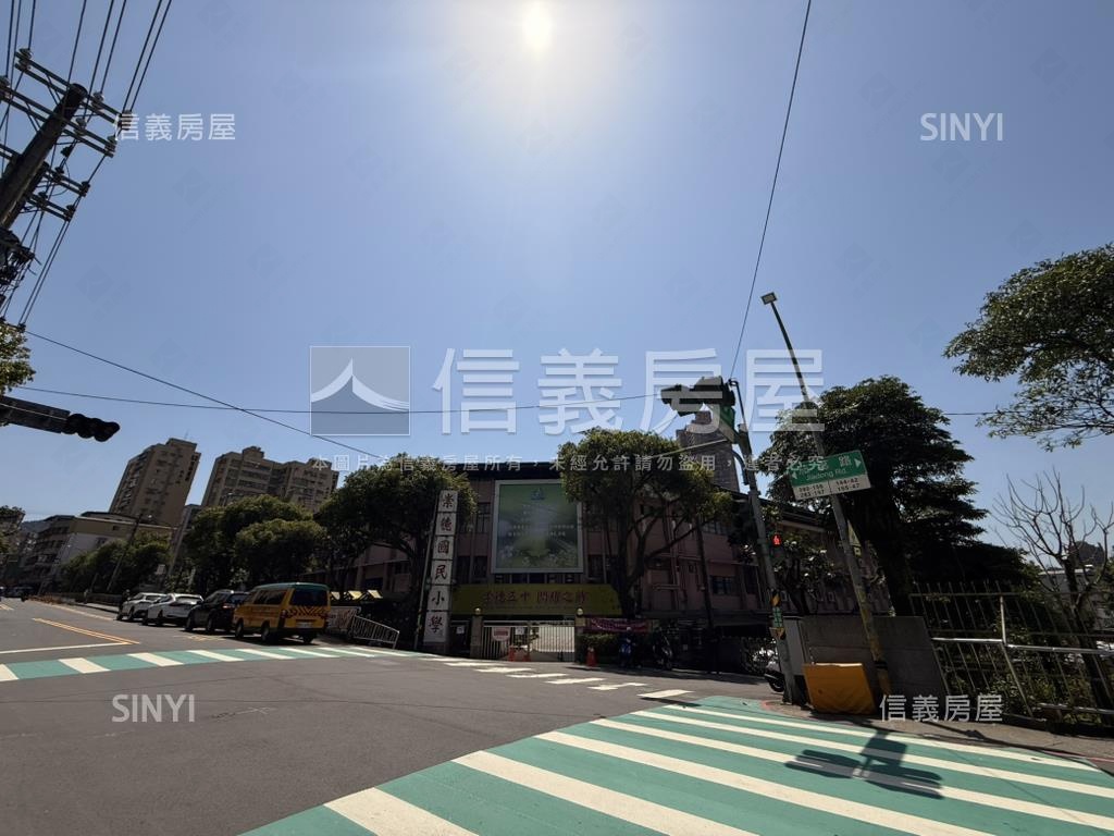 茄苳二樓成家三房房屋室內格局與周邊環境