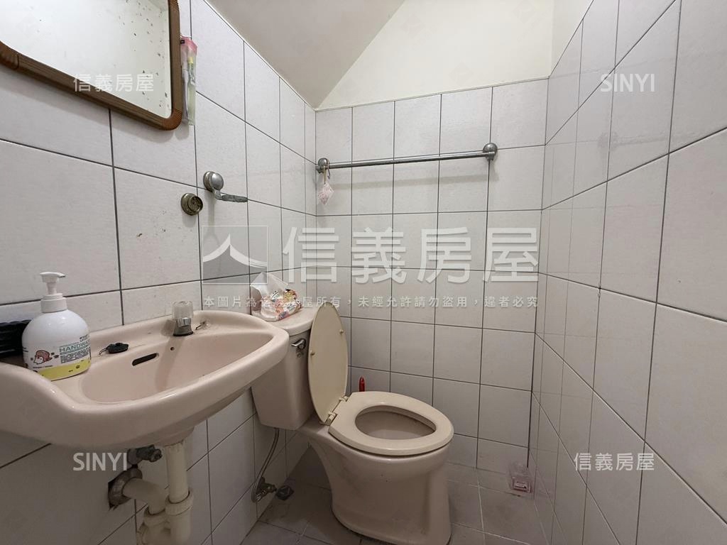 亞灣區高樓採光樓中樓房屋室內格局與周邊環境