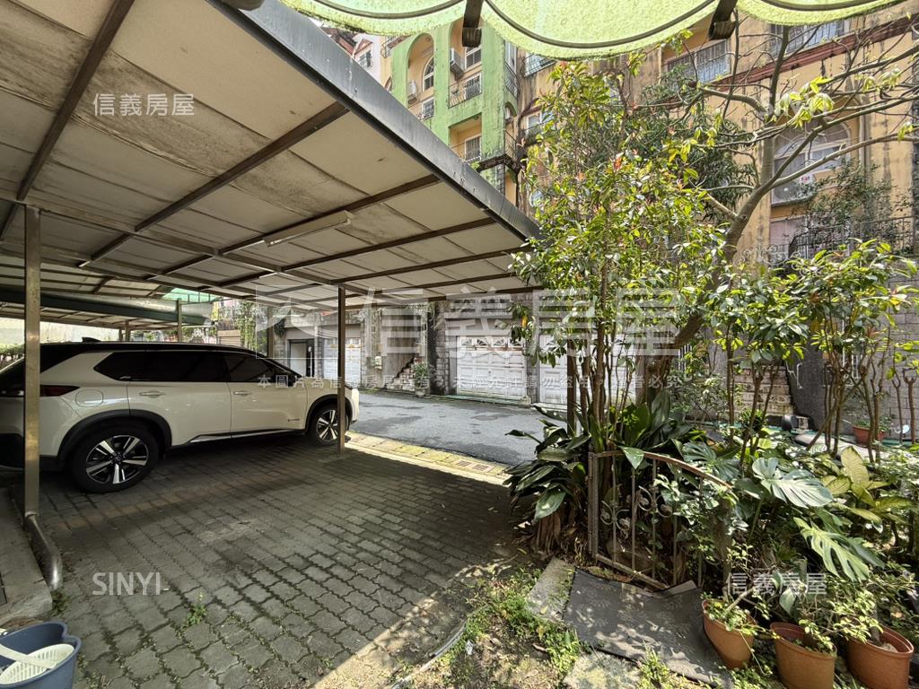 歐洲聯邦美妝景觀戶房屋室內格局與周邊環境