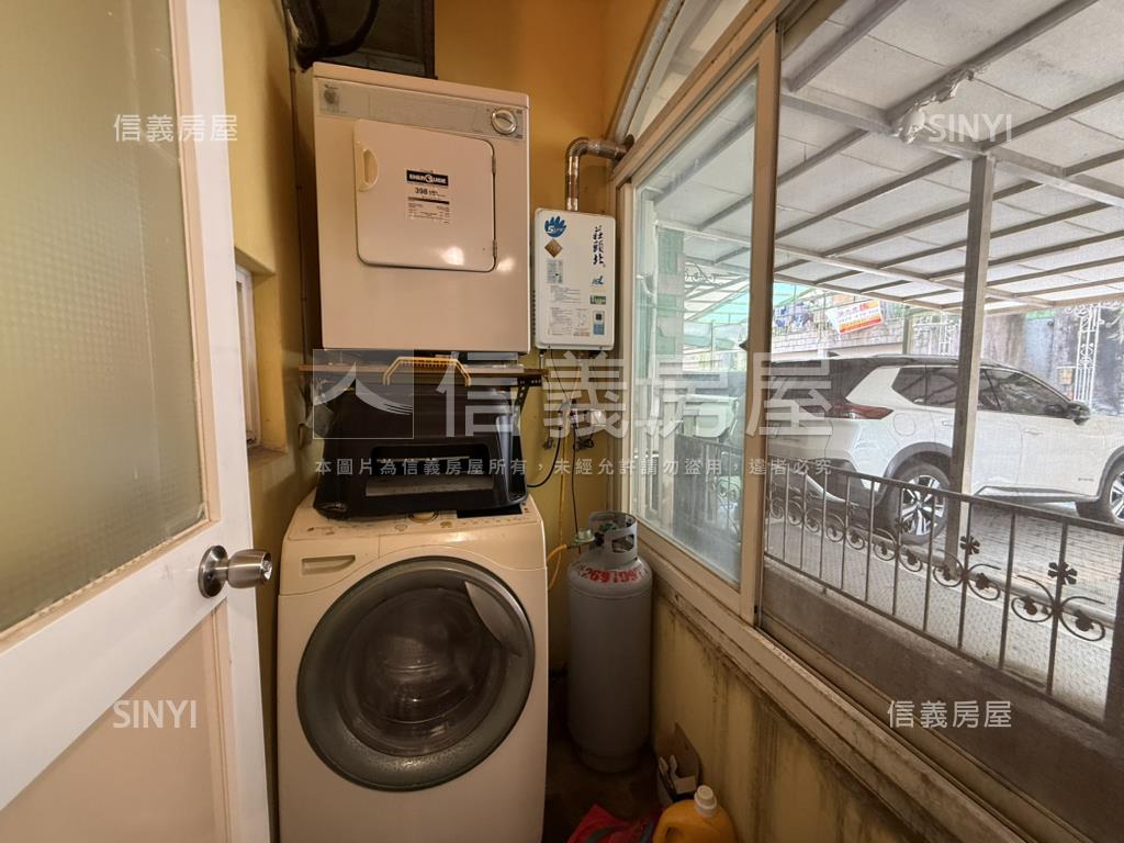 歐洲聯邦美妝景觀戶房屋室內格局與周邊環境