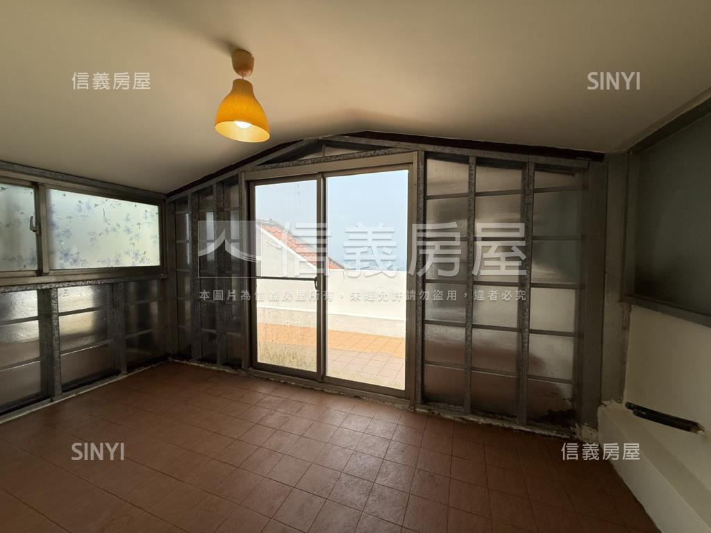 歐洲聯邦美妝景觀戶房屋室內格局與周邊環境