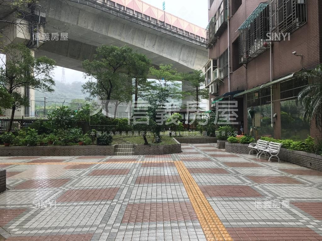 英郡Ａ●大空間房屋室內格局與周邊環境