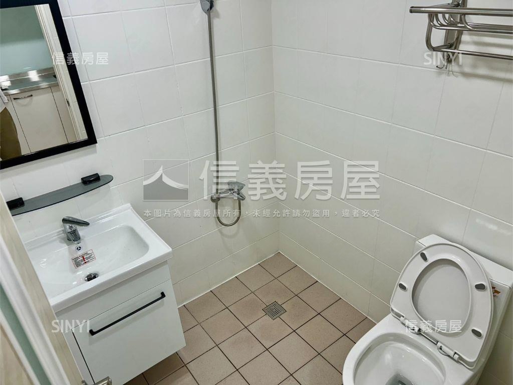冠德龍邸公園美景房屋室內格局與周邊環境