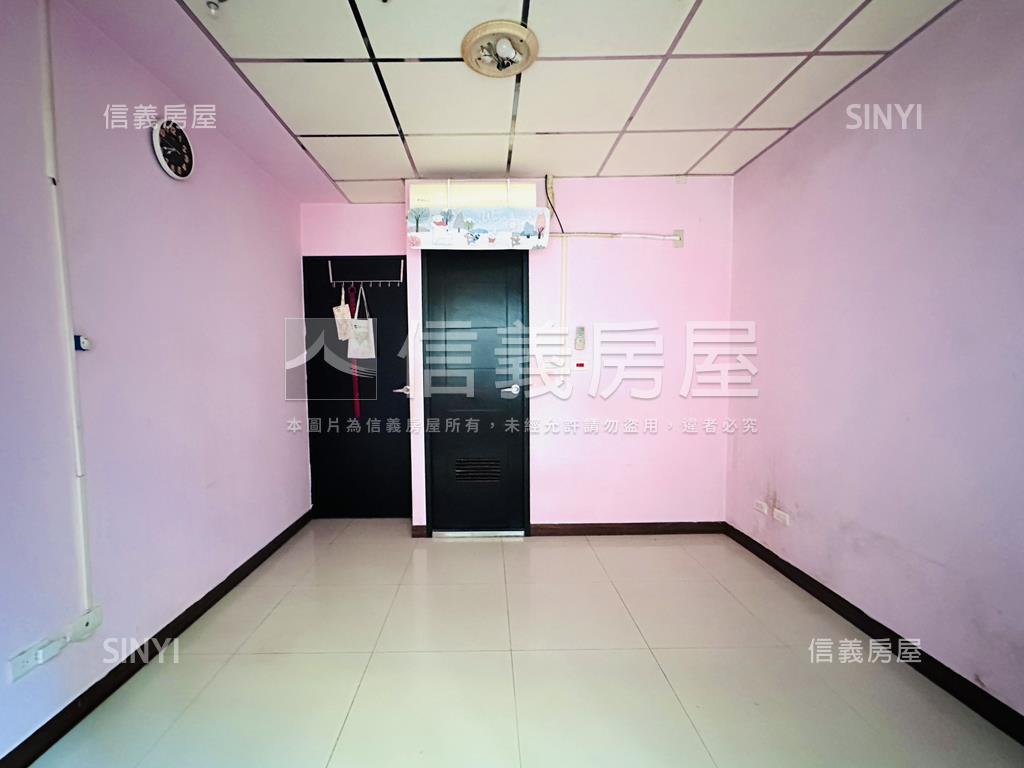 專任。春城大砌。好整理房屋室內格局與周邊環境