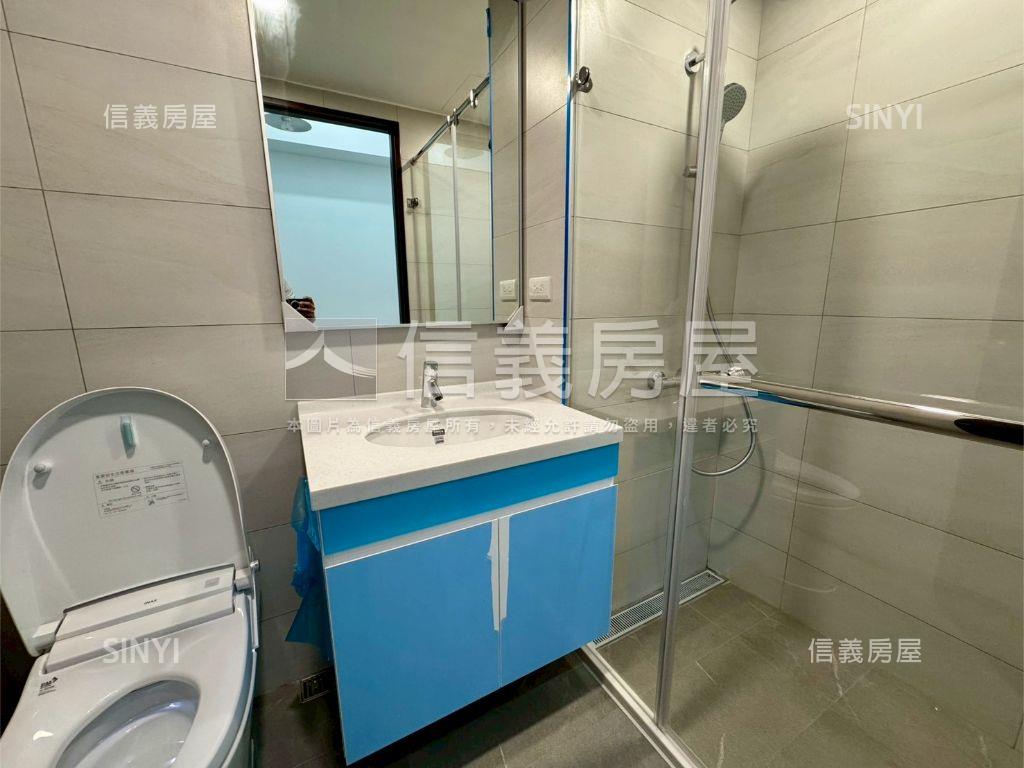 左岸美麗新生活兩房車位房屋室內格局與周邊環境