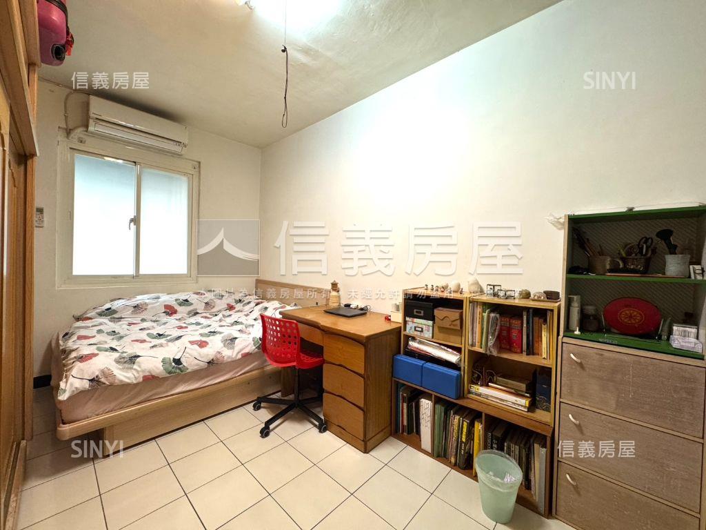 景安三面採光正三房房屋室內格局與周邊環境