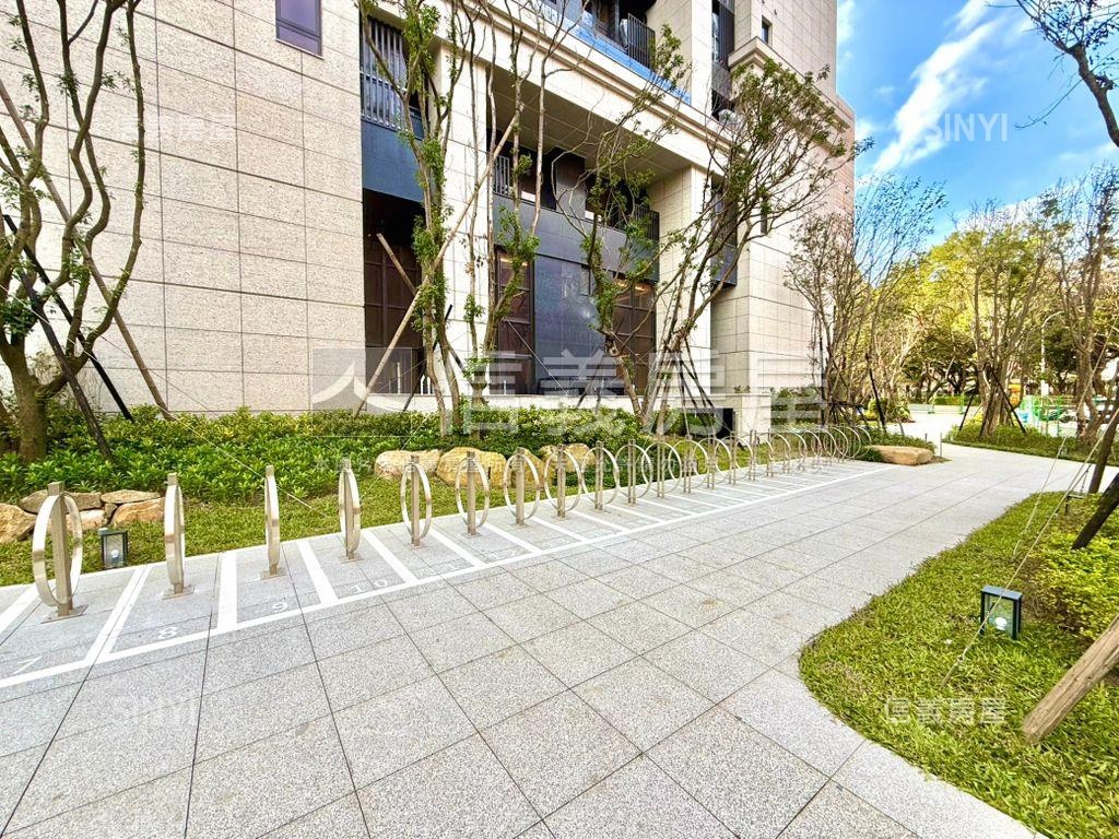 ☆邊間高樓☆擎天森林房屋室內格局與周邊環境