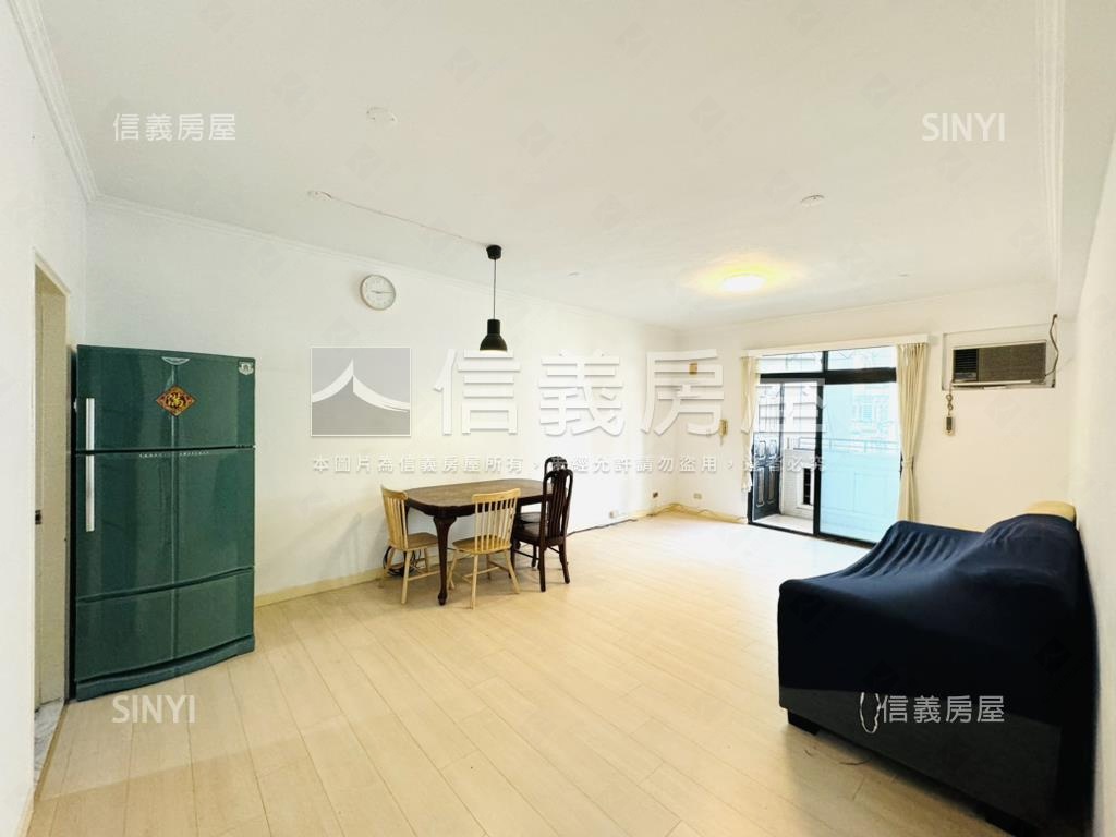 城中城稀有３樓方正美寓房屋室內格局與周邊環境