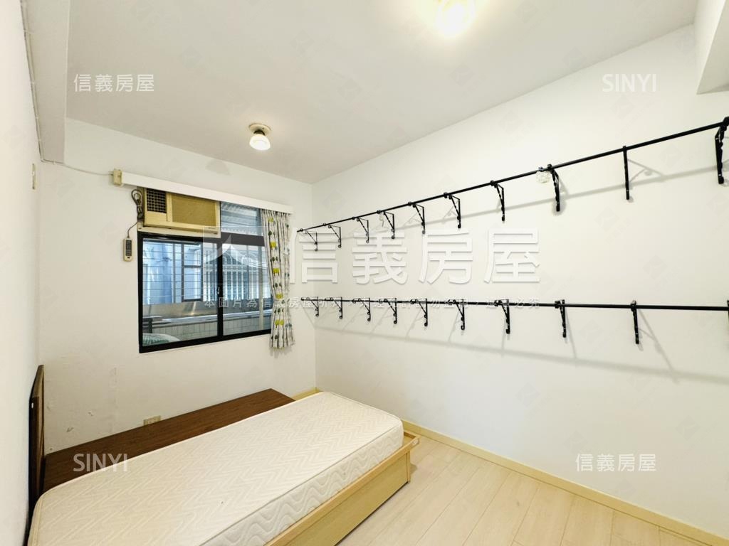 城中城稀有３樓方正美寓房屋室內格局與周邊環境