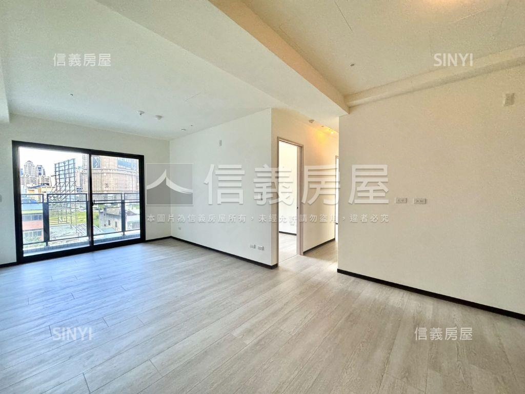 可看ＧＴＯＷＥＲ三房平車房屋室內格局與周邊環境