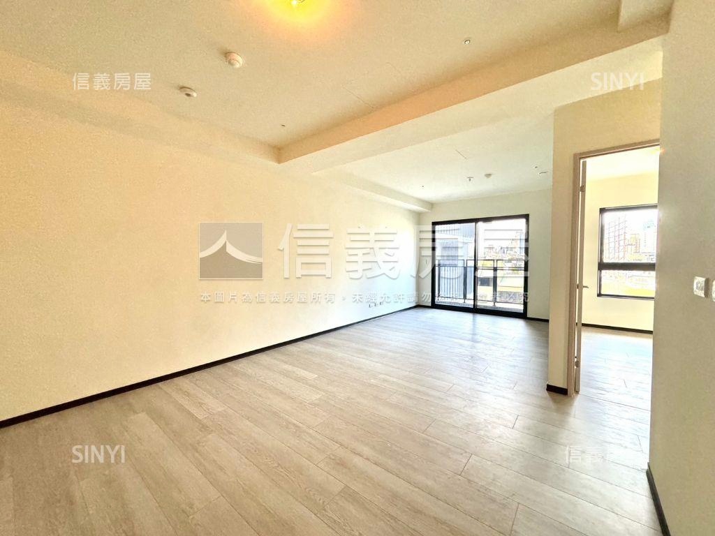 可看ＧＴＯＷＥＲ三房平車房屋室內格局與周邊環境