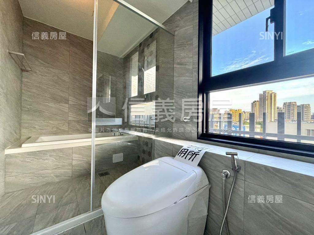 可看ＧＴＯＷＥＲ三房平車房屋室內格局與周邊環境