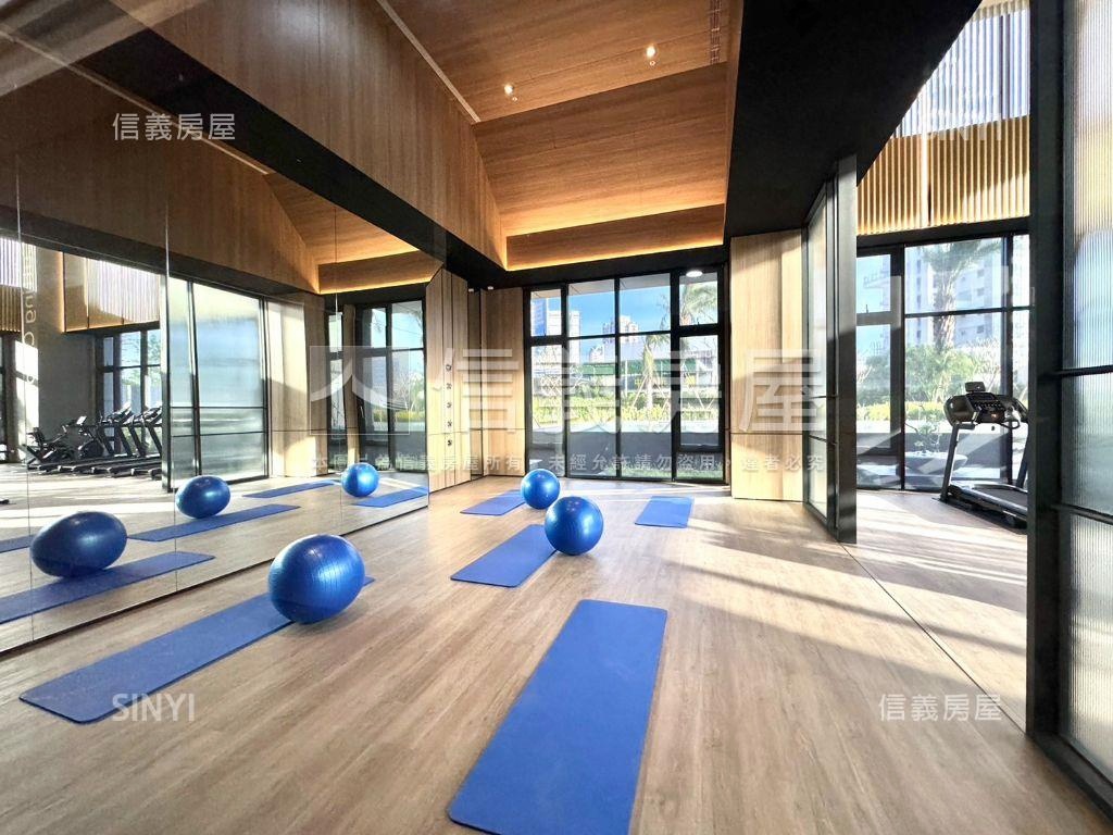 可看ＧＴＯＷＥＲ三房平車房屋室內格局與周邊環境