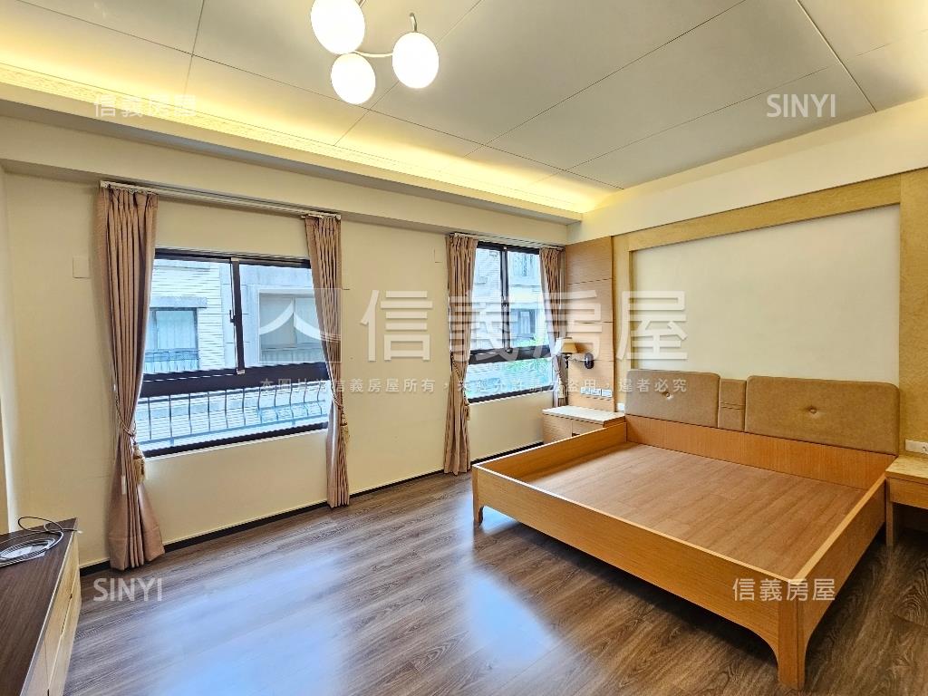 布拉格溫馨別墅房屋室內格局與周邊環境