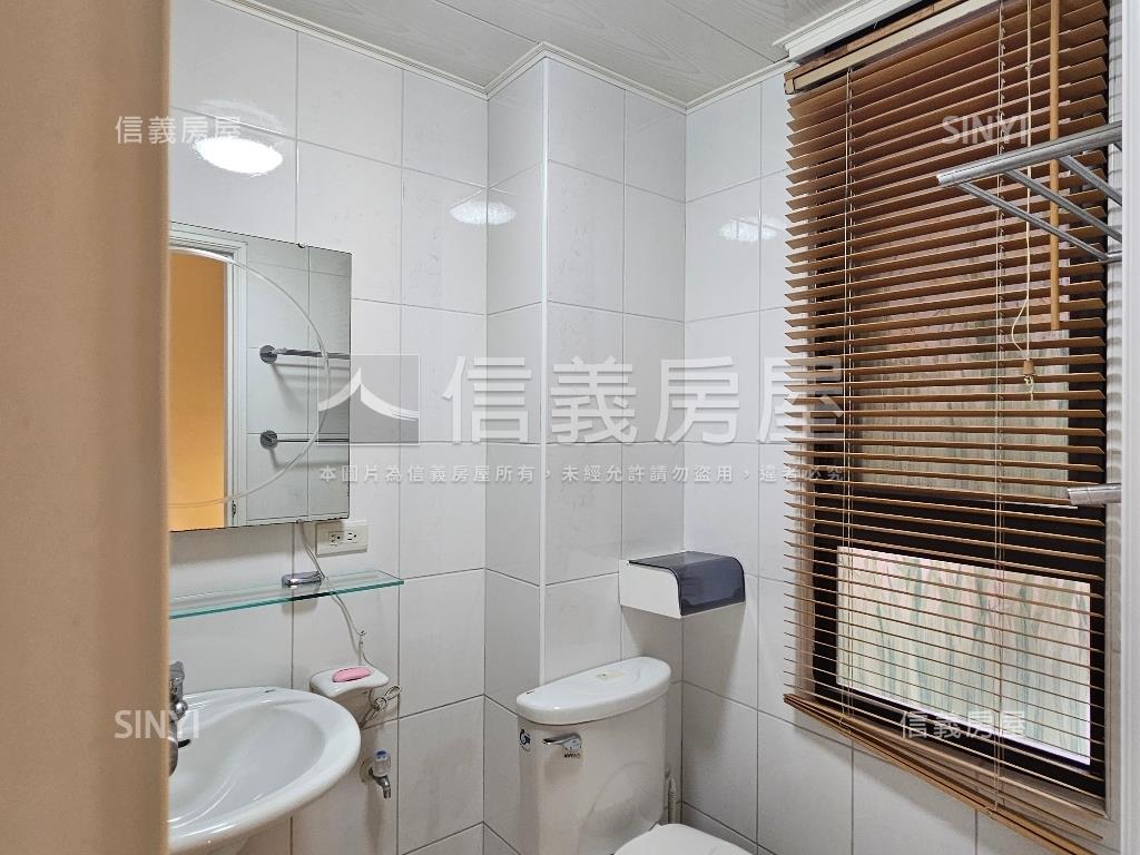 布拉格溫馨別墅房屋室內格局與周邊環境