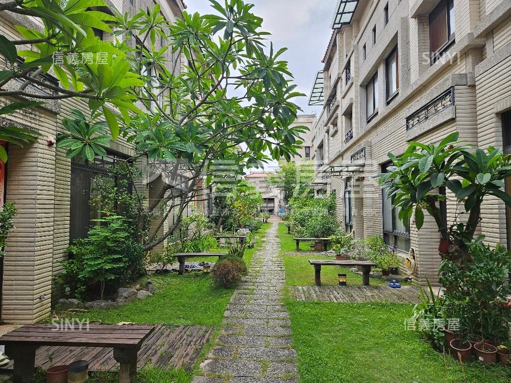 布拉格溫馨別墅房屋室內格局與周邊環境