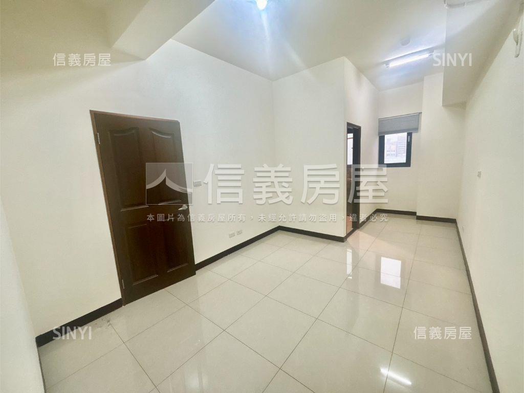 全室開窗‧雙捷運幸運之星房屋室內格局與周邊環境