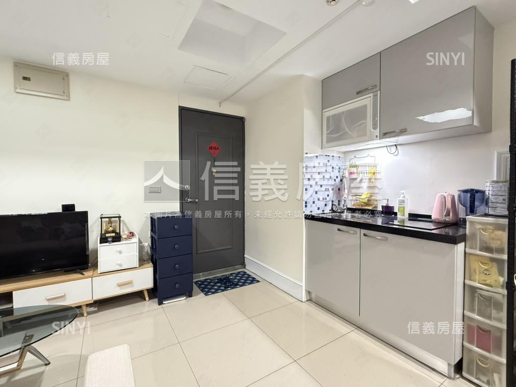 中山東路美裝小資套房房屋室內格局與周邊環境