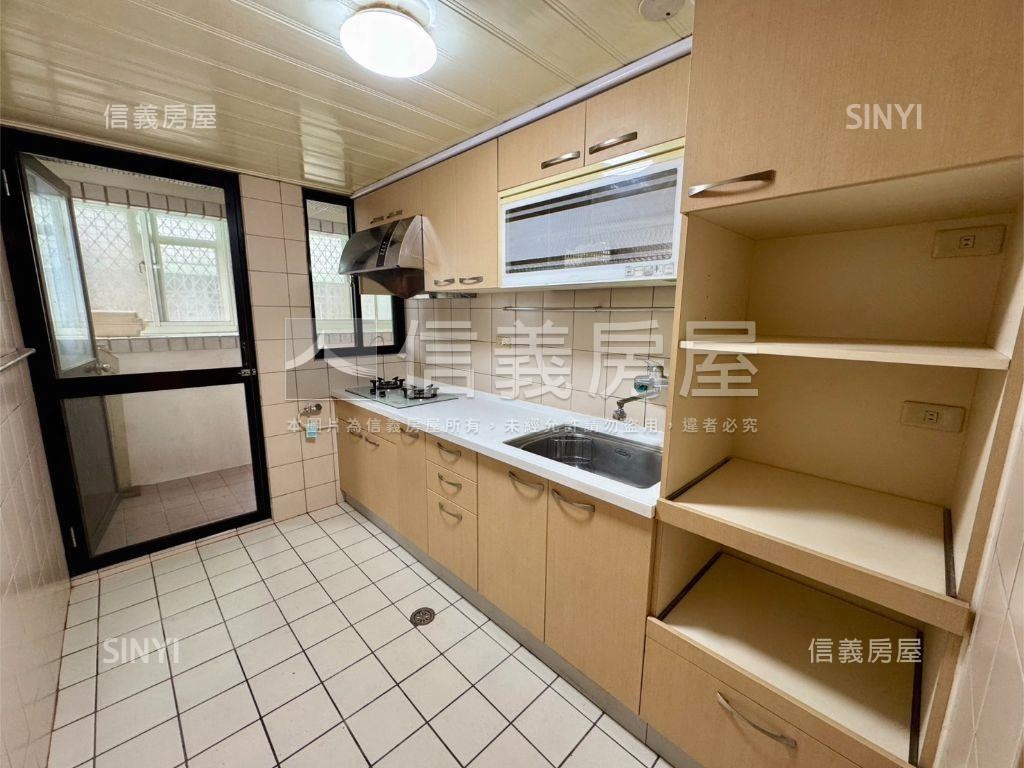 五守新村舒適三房美屋房屋室內格局與周邊環境