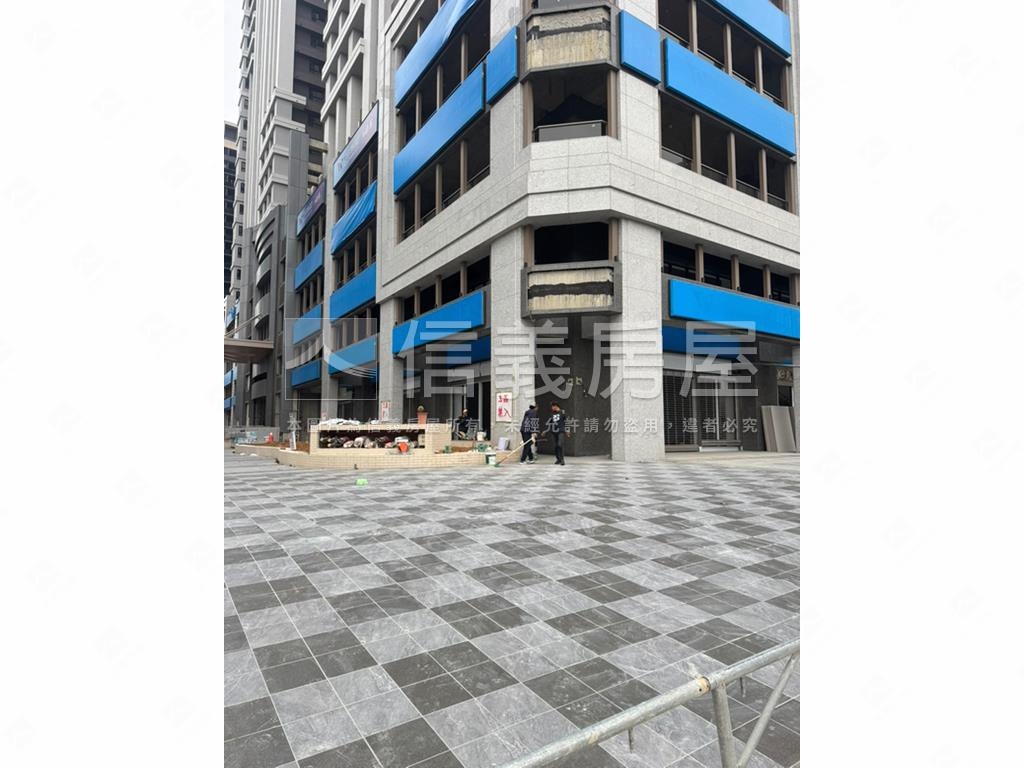 威均峰澤高樓兩房車位房屋室內格局與周邊環境