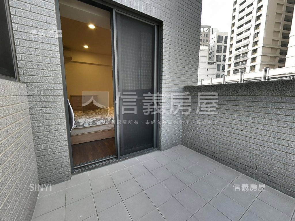 文華苑三房平車裝潢戶房屋室內格局與周邊環境