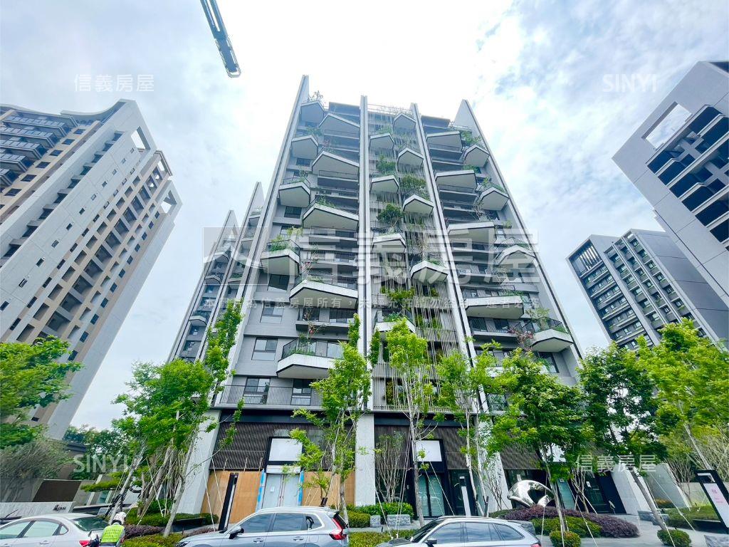 嵐ＣＡＳＡ次頂四房雙平車房屋室內格局與周邊環境