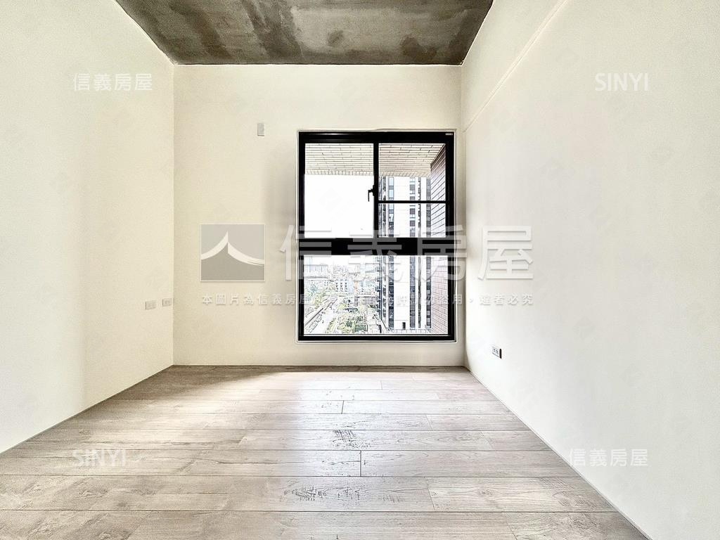 國泰Ｍｏｓｔ＋三房雙車位房屋室內格局與周邊環境