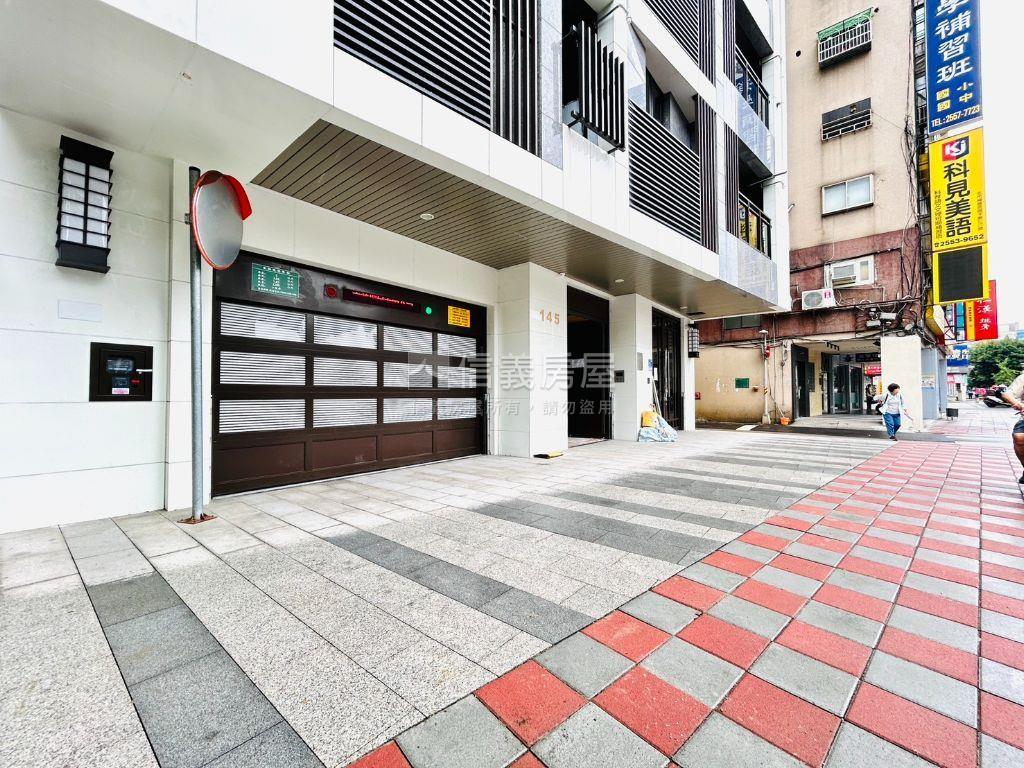 捷運公園●中山藝極全新房屋室內格局與周邊環境