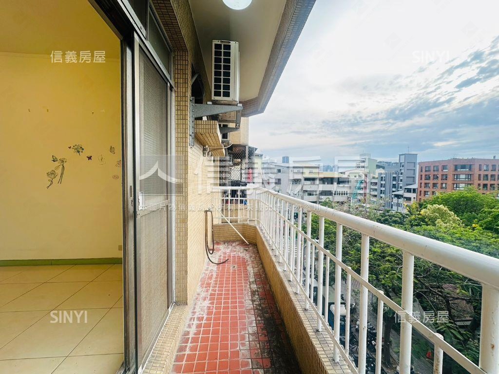 朝公園美三房近捷運房屋室內格局與周邊環境