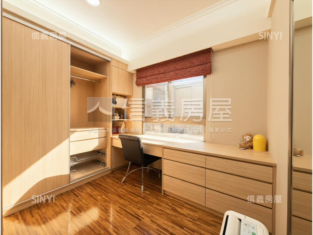 專任【台北雪梨】景觀美宅房屋室內格局與周邊環境