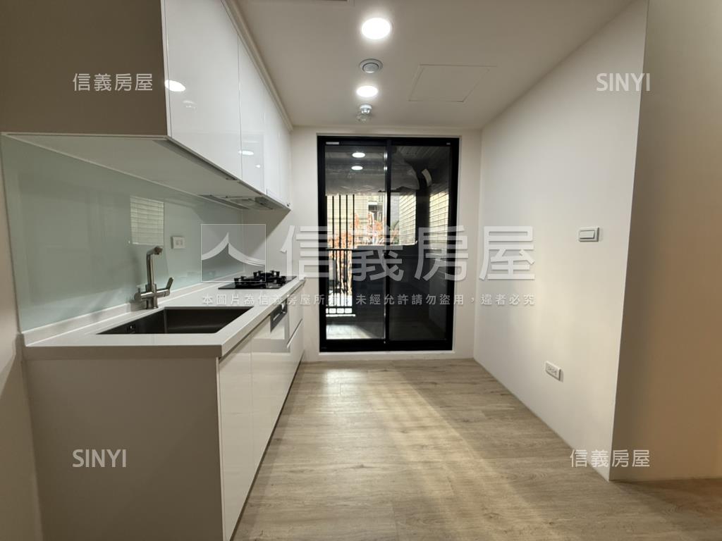 泓瑞順世代｜２房２衛平車房屋室內格局與周邊環境