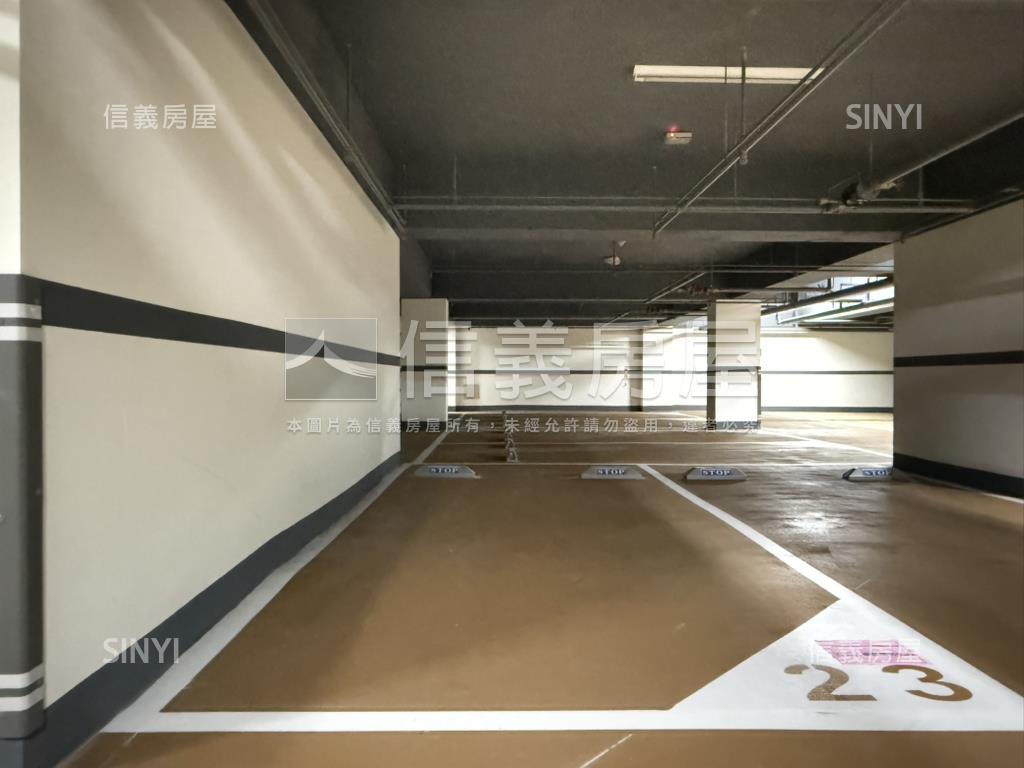 泓瑞順世代｜２房２衛平車房屋室內格局與周邊環境