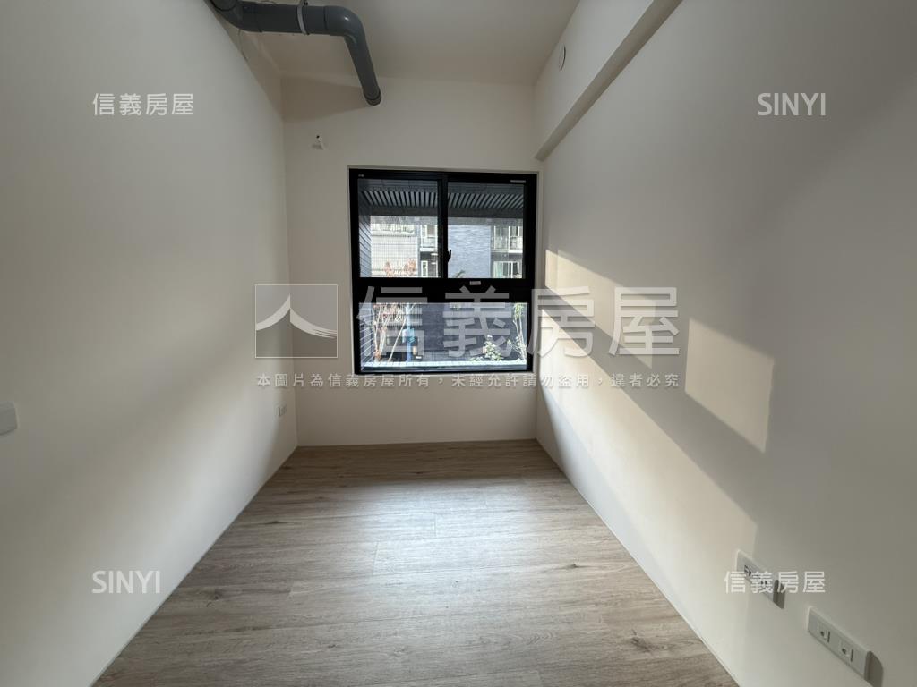 泓瑞順世代｜２房２衛平車房屋室內格局與周邊環境