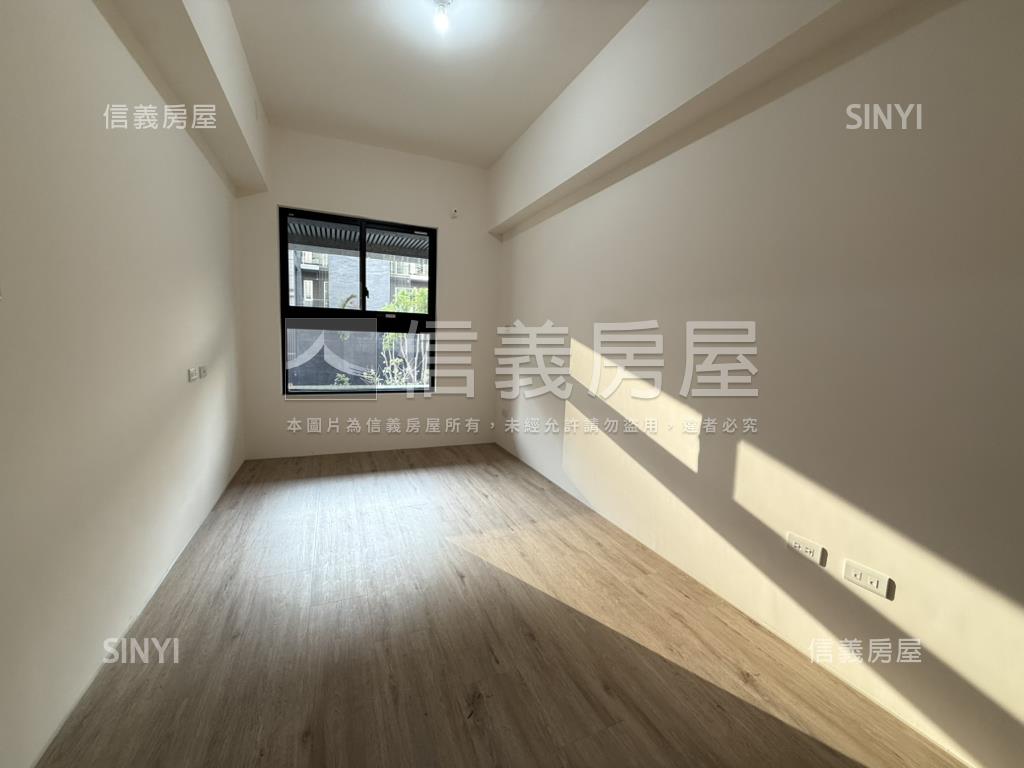 泓瑞順世代｜２房２衛平車房屋室內格局與周邊環境