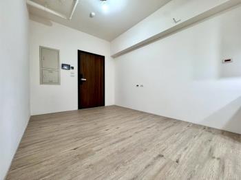 泓瑞順世代｜２房２衛平車