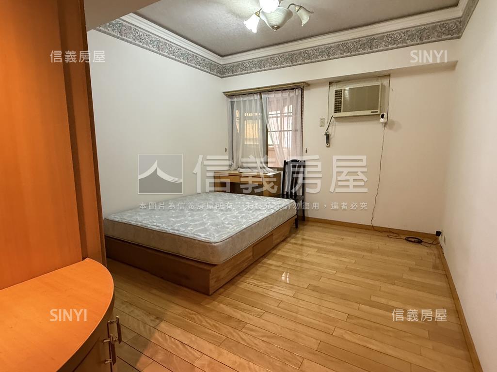 上頂至善成家美三房平車房屋室內格局與周邊環境