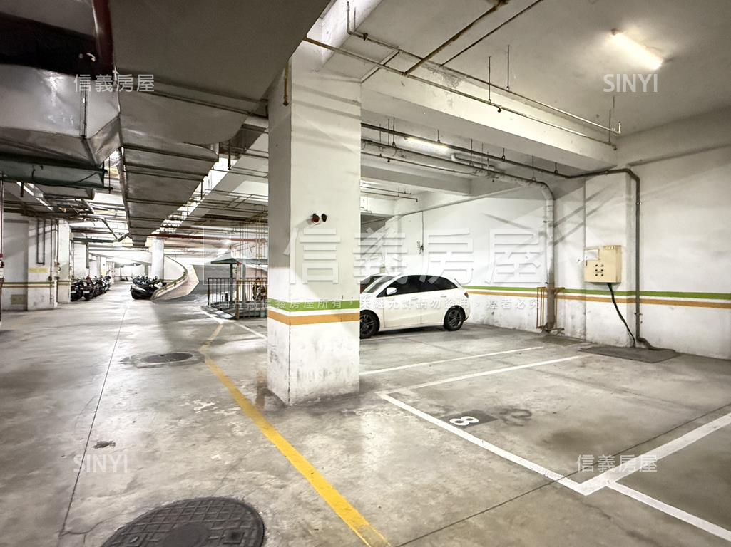 上頂至善成家美三房平車房屋室內格局與周邊環境