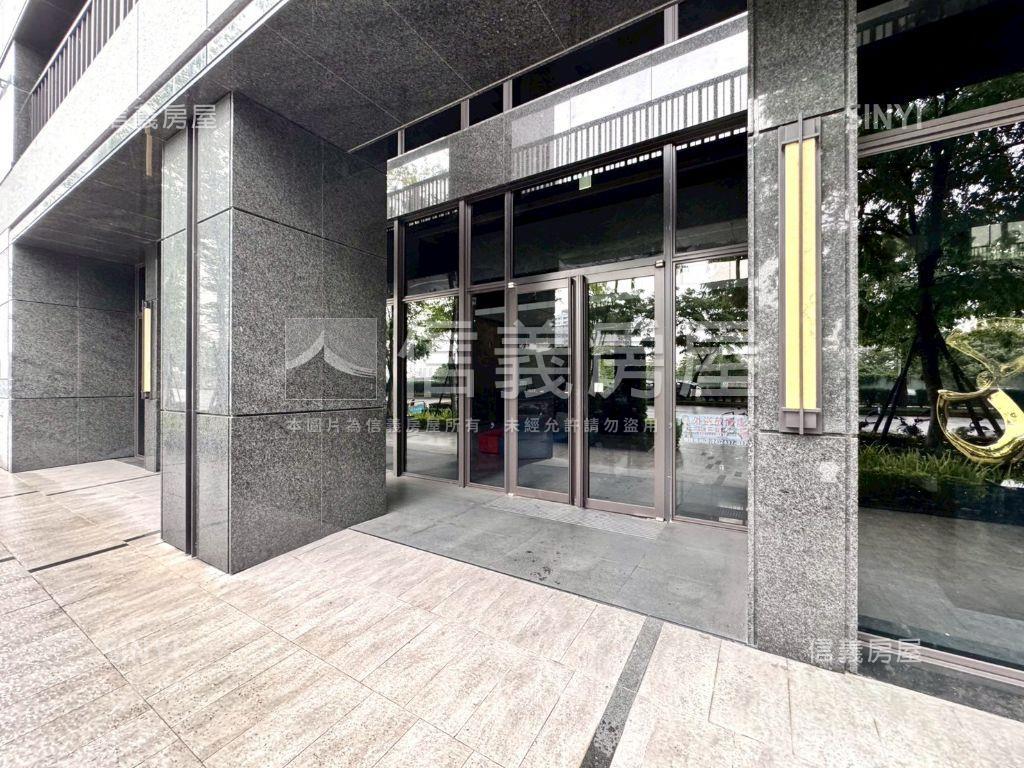 鑫時代高樓層兩房視野戶房屋室內格局與周邊環境