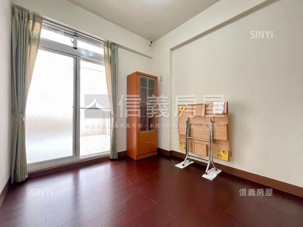 桂林稀有屋況佳騎樓美透房屋室內格局與周邊環境
