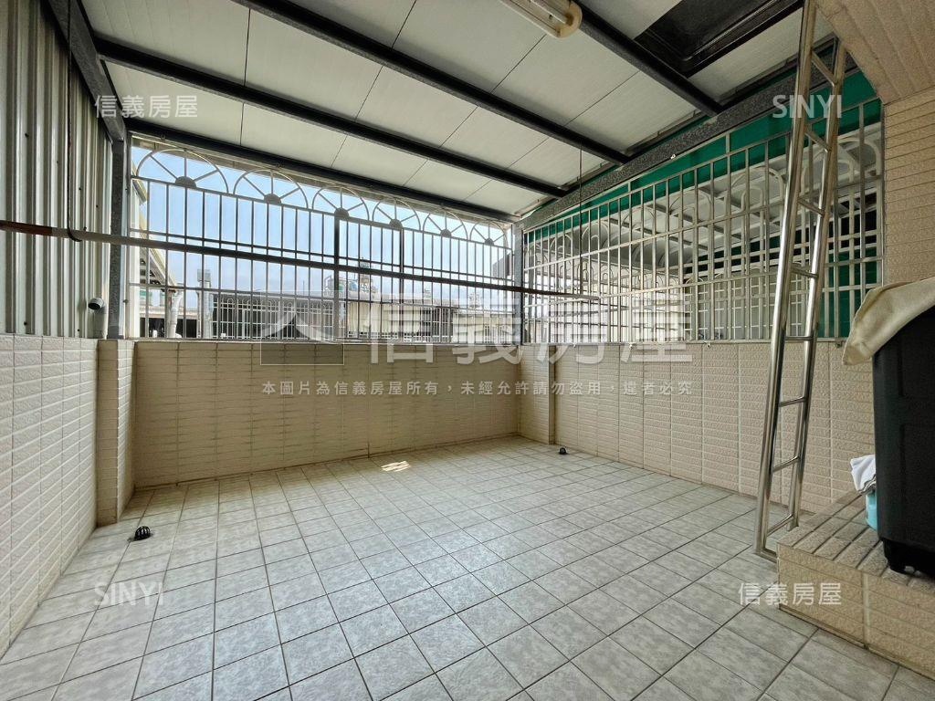 桂林稀有屋況佳騎樓美透房屋室內格局與周邊環境