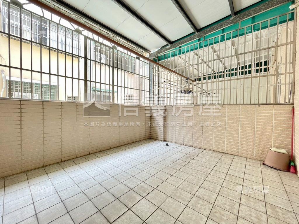 桂林稀有屋況佳騎樓美透房屋室內格局與周邊環境