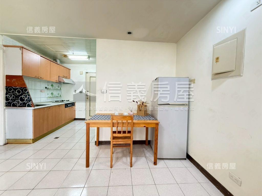大俊國高樓採光兩房房屋室內格局與周邊環境